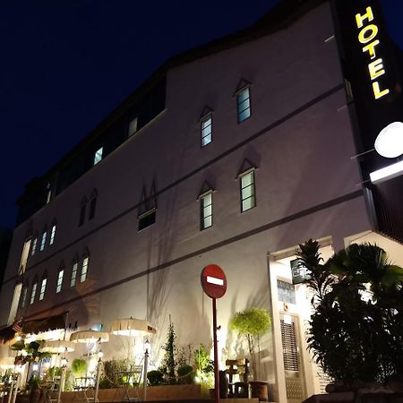 Urban Bird Hotel Kuala Lumpur Bagian luar foto